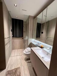 River Modern (D9), Apartment #619402781
